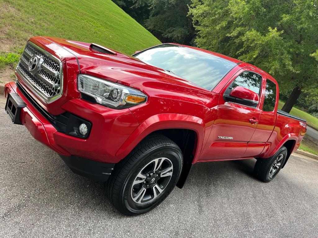 2016 Toyota Tacoma TRD Sport